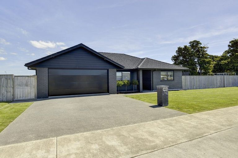 Photo of property in 15 Fantail Avenue, Carterton, 5713