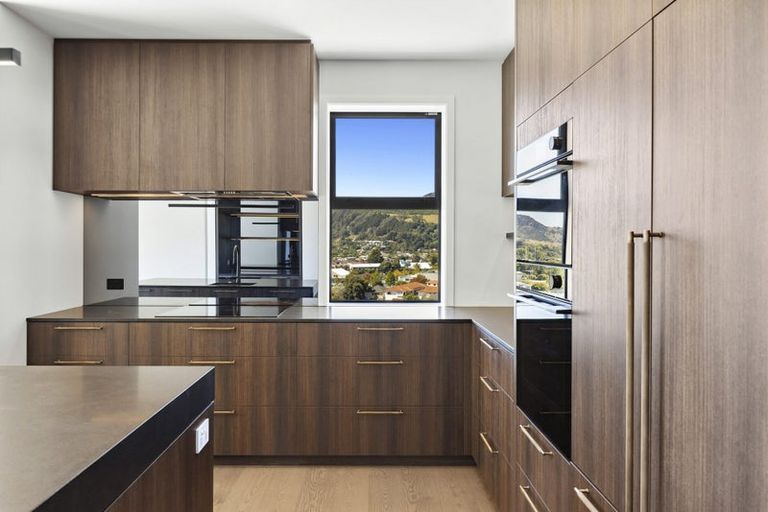 Photo of property in 71 Haven Road, Nelson, 7010