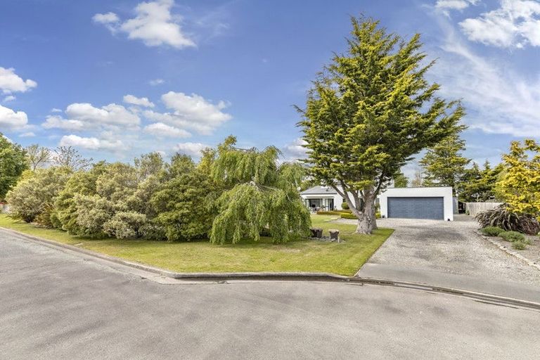 Photo of property in 1 Olivea Place, Oxford, 7430