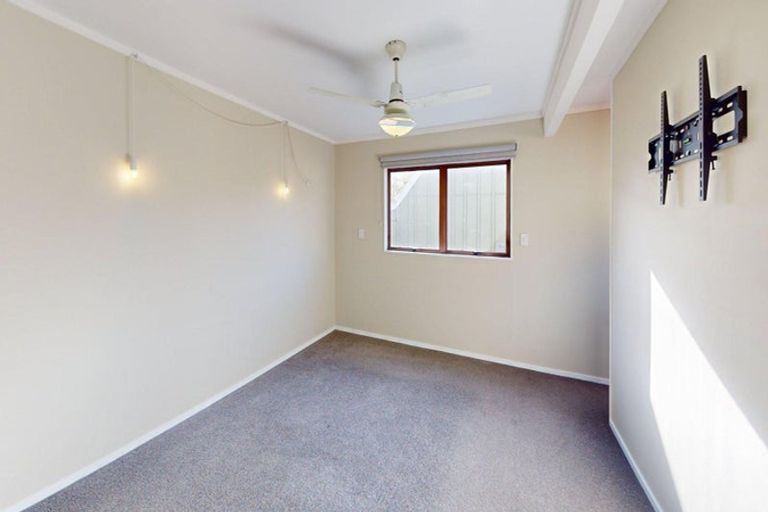 Photo of property in 40 Campbell Street, Palmerston North, 4410