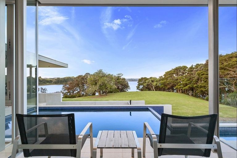 Photo of property in 657 Pukapuka Road, Pohuehue, Warkworth, 0983