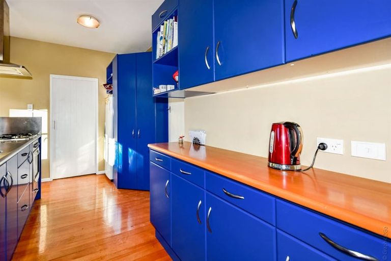 Photo of property in 80 Severn Street, St Albans, Christchurch, 8014