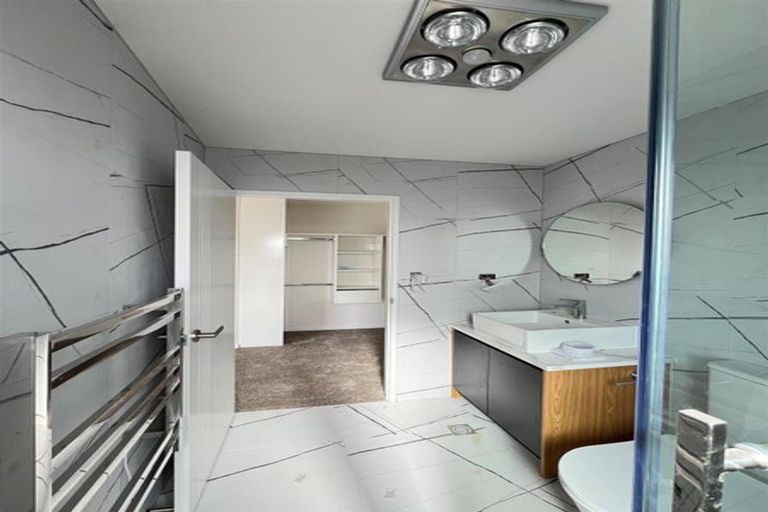 Photo of property in 43b Hermitage Street, Flat Bush, Auckland, 2019