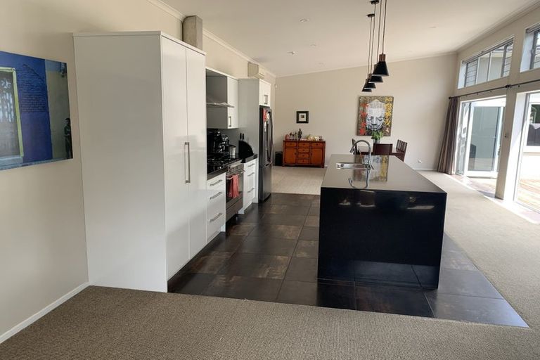 Photo of property in 20 Azure Place, Huntington, Hamilton, 3210