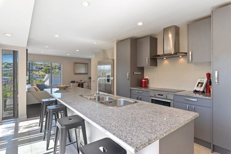 Photo of property in 682c Beach Road, Browns Bay, Auckland, 0630