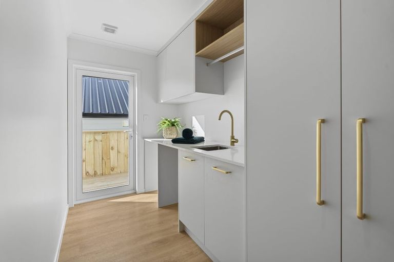 Photo of property in 49 Ta Moko Drive, Gulf Harbour, 0930