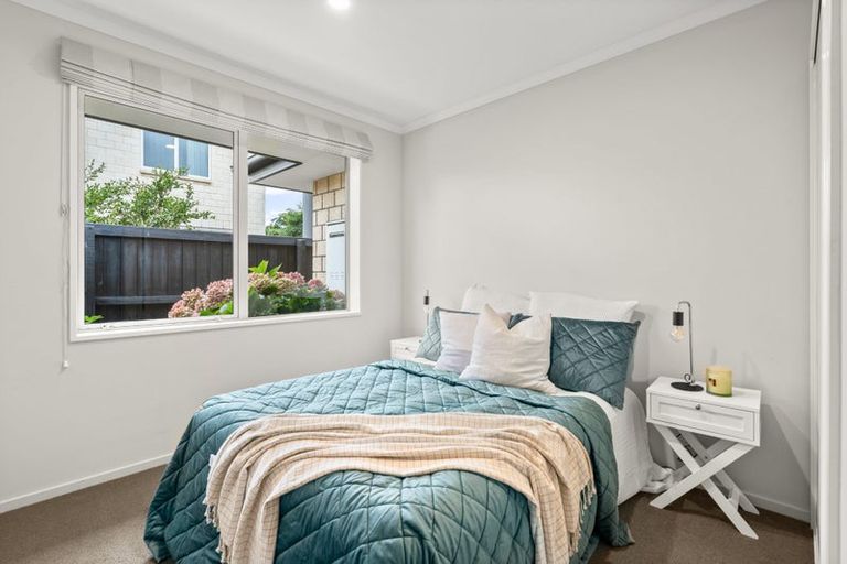 Photo of property in 15 Westpark Drive, Burnside, Christchurch, 8053