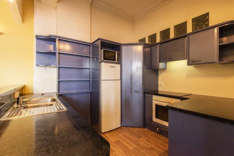 Photo of property in 12/60 Courtenay Place, Te Aro, Wellington, 6011