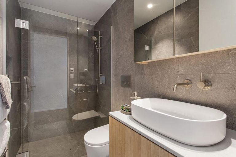 Photo of property in 2a Church Lane, Merivale, Christchurch, 8014