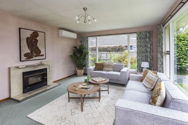 Photo of property in 61 Westburn Terrace, Burnside, Christchurch, 8041