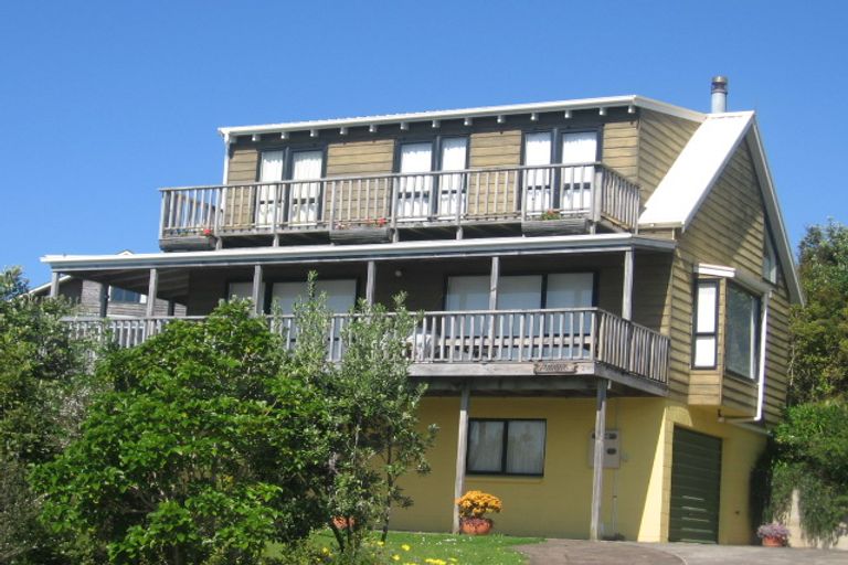 Photo of property in 24 Seavill Park Road, Kuaotunu West, Whitianga, 3592