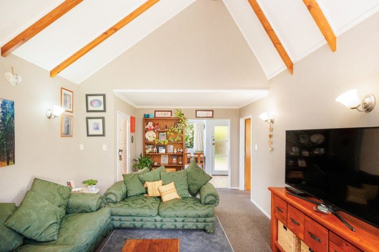 Photo of property in 9 Craven Court, Ashhurst, 4810