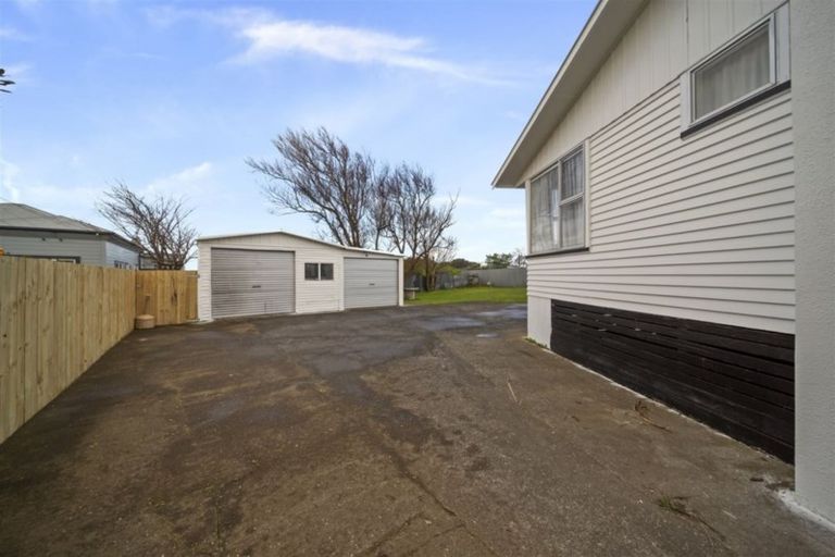 Photo of property in 141 Fairfield Road, Hawera, 4610