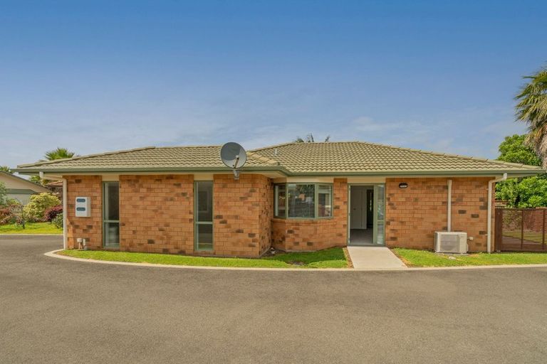 Photo of property in Mayfair Gardens, 3/2 Mayfair Close, Whitianga, 3510