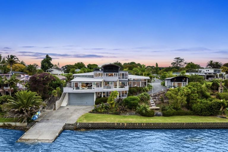 Photo of property in 30 Pohutukawa Road, Whenuapai, Auckland, 0618