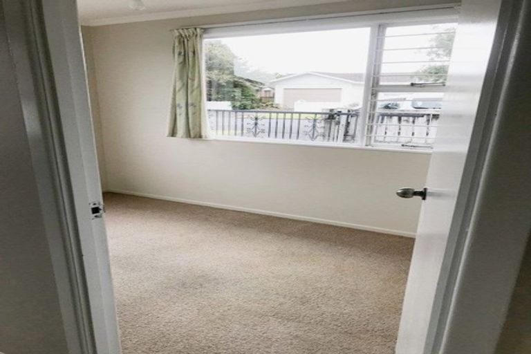 Photo of property in 46 Rimu Street, New Lynn, Auckland, 0600