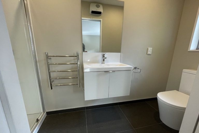 Photo of property in 107 Waimairi Road, Ilam, Christchurch, 8041