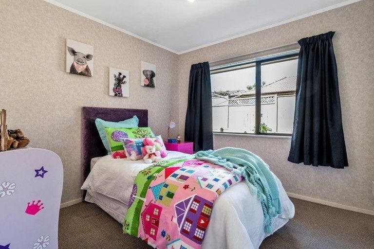 Photo of property in 45 Orangewood Drive, Northpark, Auckland, 2013