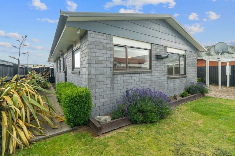 Photo of property in 1/44 Wilson Street, Islington, Christchurch, 8042