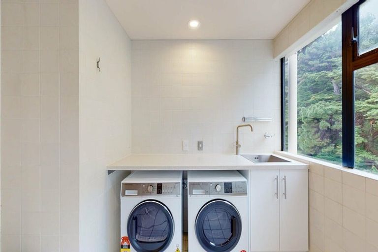 Photo of property in 6/260 Oriental Parade, Oriental Bay, Wellington, 6011