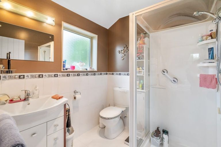 Photo of property in 22 Hoffman Court, Waikiwi, Invercargill, 9810