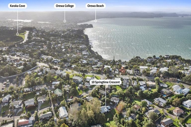 Photo of property in 10 Springtime Crescent, Stanmore Bay, Whangaparaoa, 0932