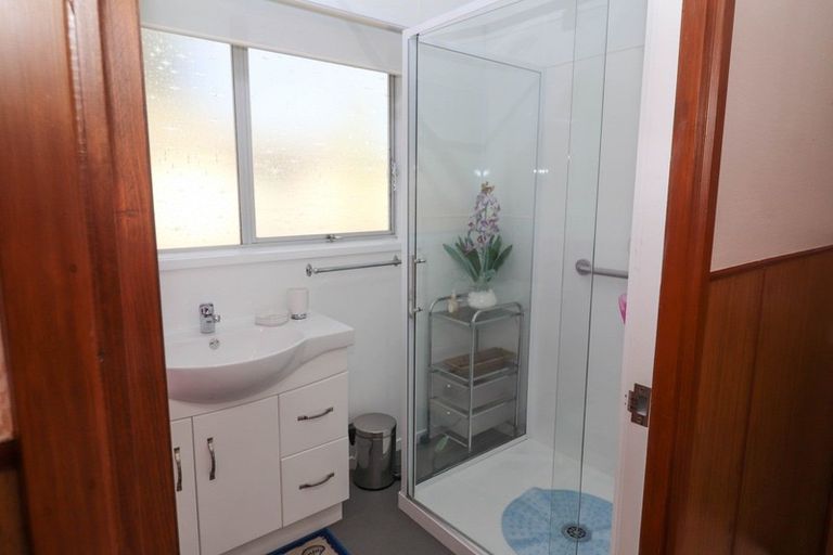 Photo of property in 100b Brunton Crescent, Thames, 3500