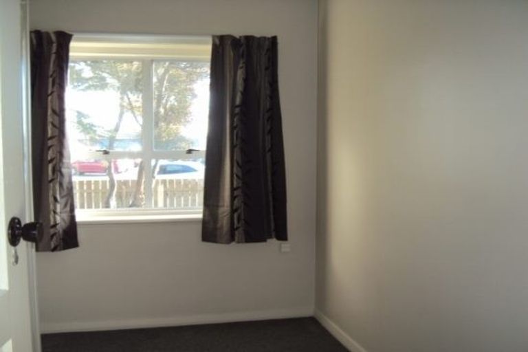 Photo of property in 254 Blenheim Road, Riccarton, Christchurch, 8041