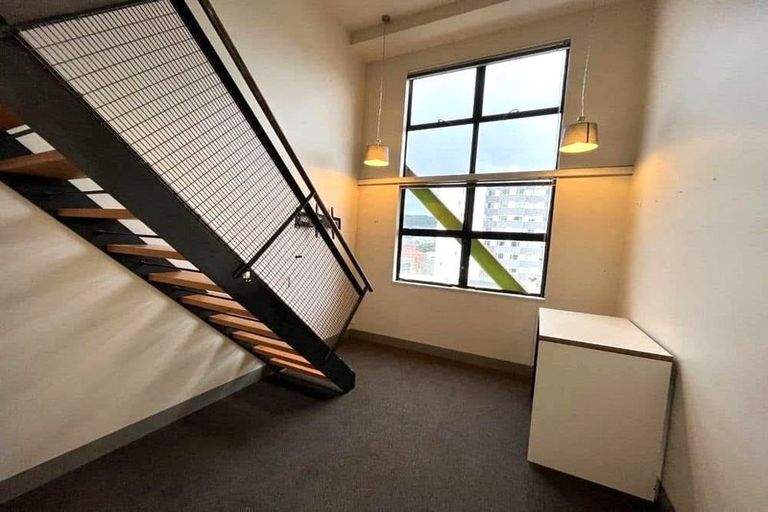 Photo of property in Urbane Apartments, 35/29 Webb Street, Mount Cook, Wellington, 6011