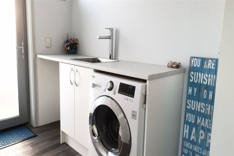 Photo of property in 122 Gleniti Road, Gleniti, Timaru, 7910