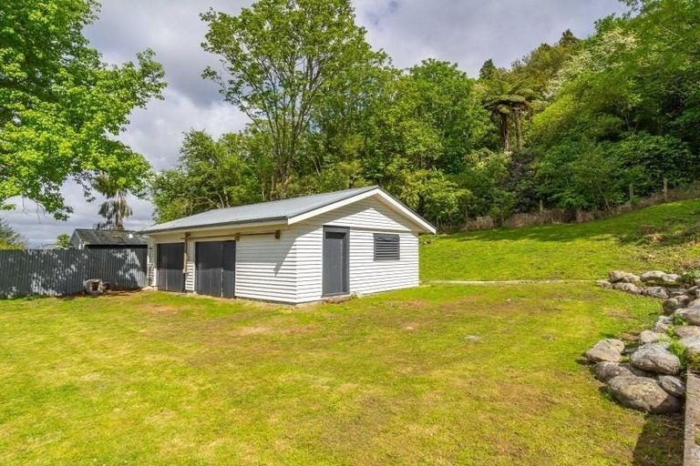 Photo of property in 31 Watt Street, Featherston, 5710