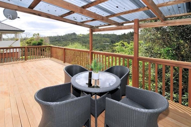 Photo of property in 2/73 Balmain Road, Birkenhead, Auckland, 0626