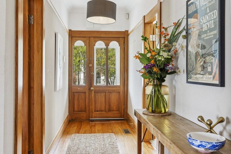 Photo of property in 138 Messines Road, Karori, Wellington, 6012