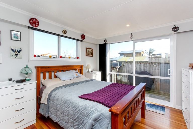 Photo of property in 53 Blake Street, Waitara, 4320