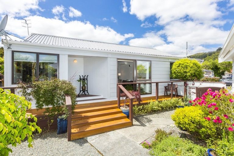 Photo of property in 1/30 Maclean Street, Wallaceville, Upper Hutt, 5018