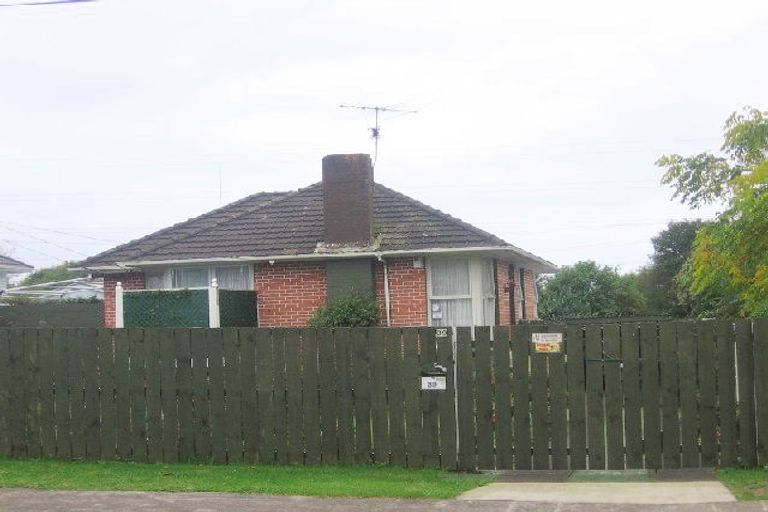 Photo of property in 39 Cornwall Road, Papatoetoe, Auckland, 2025