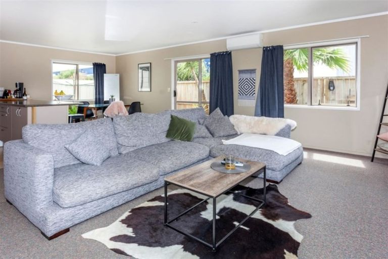 Photo of property in 15 Cholmondeley Crescent, Whitianga, 3510