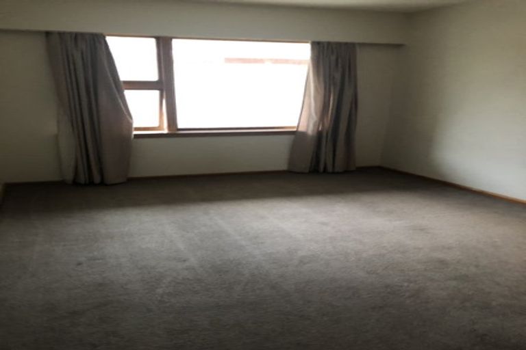 Photo of property in 122 Estuary Road, South New Brighton, Christchurch, 8062