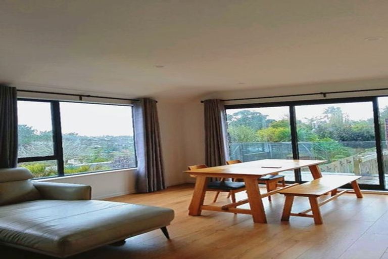 Photo of property in 65d Sunrise Avenue, Murrays Bay, Auckland, 0630