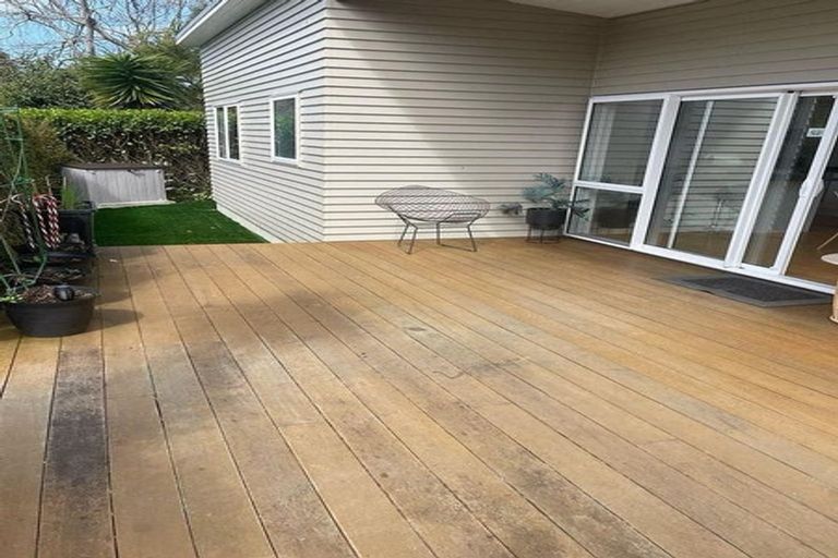 Photo of property in 951 State Highway 16, Waimauku, 0812