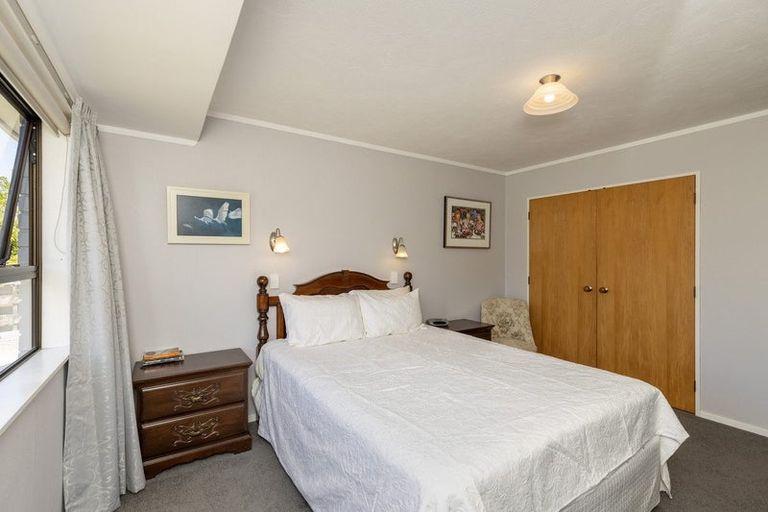 Photo of property in 2 Kanawa Street, Waikanae, 5036