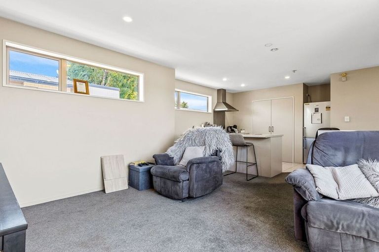 Photo of property in 8/9 Cameron Street, Sydenham, Christchurch, 8023