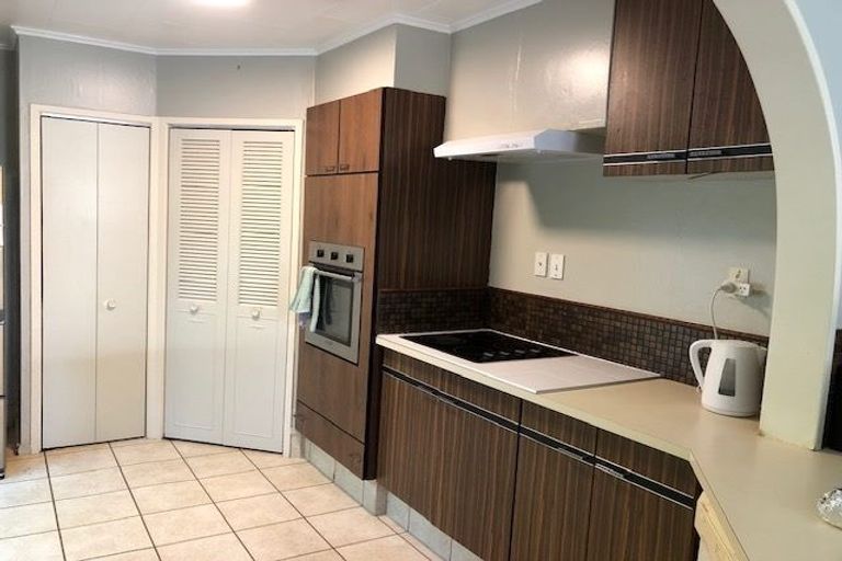 Photo of property in 5 Phillips Place, Havelock North, 4130