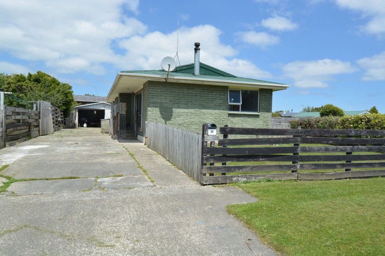 Photo of property in 50 Paisley Street, Kew, Invercargill, 9812