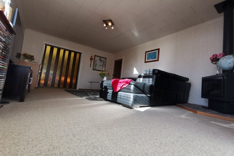 Photo of property in 219 Cambridge Terrace, Naenae, Lower Hutt, 5011