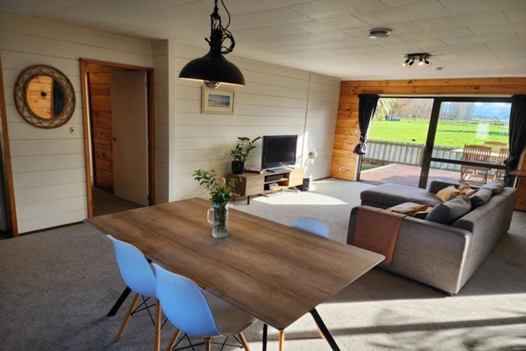 Photo of property in 811a Main North Road, Belfast, Christchurch, 8051