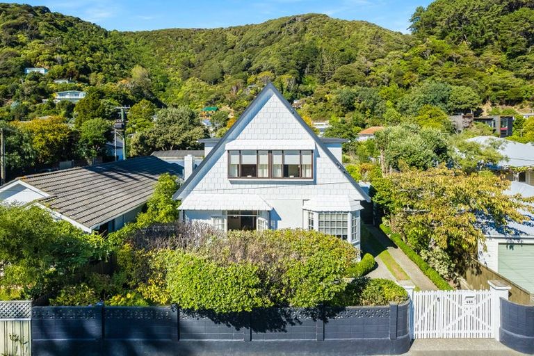 Photo of property in 425 Muritai Road, Eastbourne, Lower Hutt, 5013