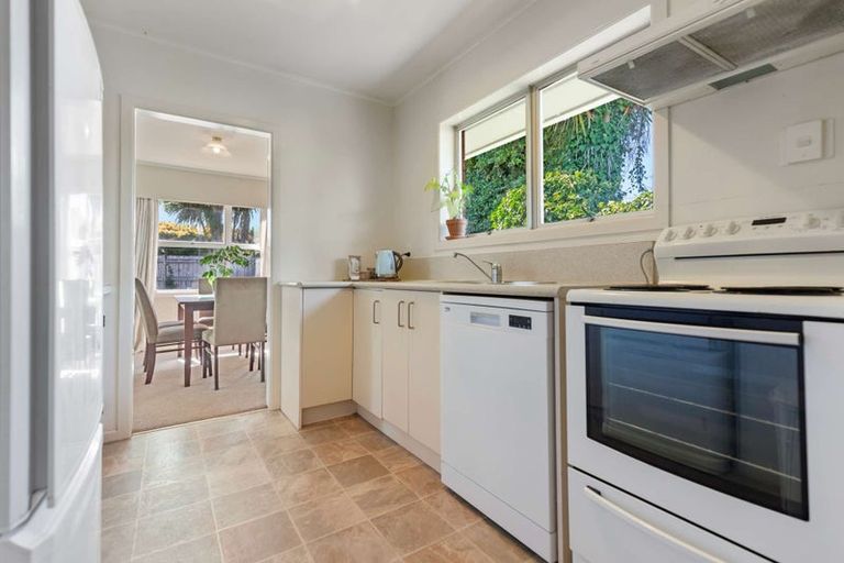 Photo of property in 77 Knighton Road, Hillcrest, Hamilton, 3216