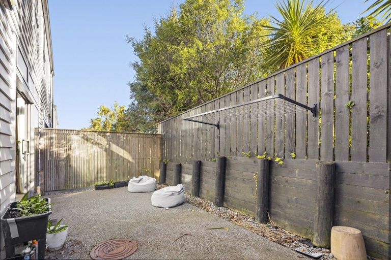 Photo of property in 4/30 Monowai Road, Johnsonville, Wellington, 6037