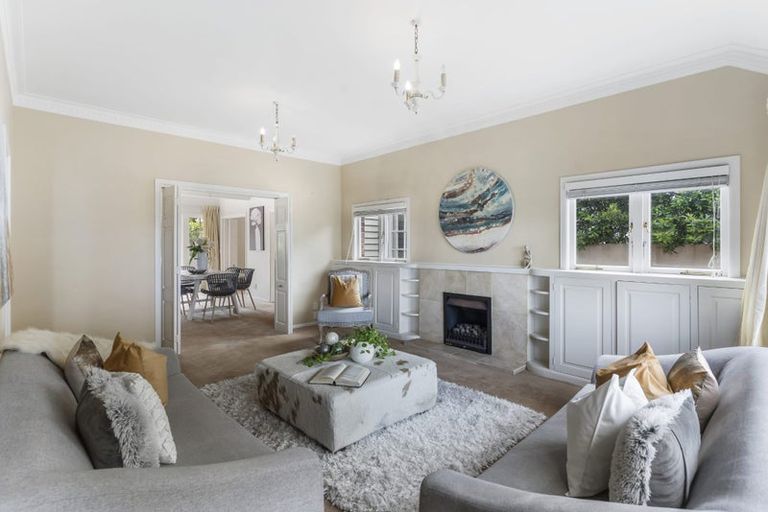 Photo of property in 206 Hurstmere Road, Takapuna, Auckland, 0622